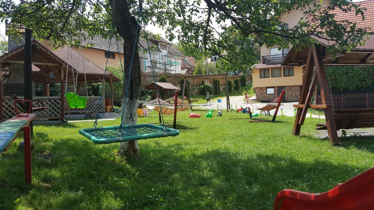Pensiunea Sarah Bran برانْ المظهر الخارجي الصورة